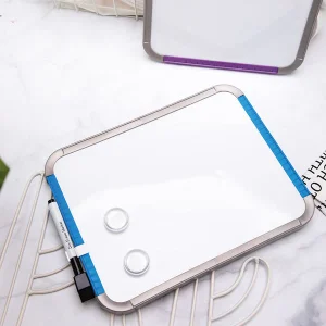 Pizarra acrílica 27x21.6cm.